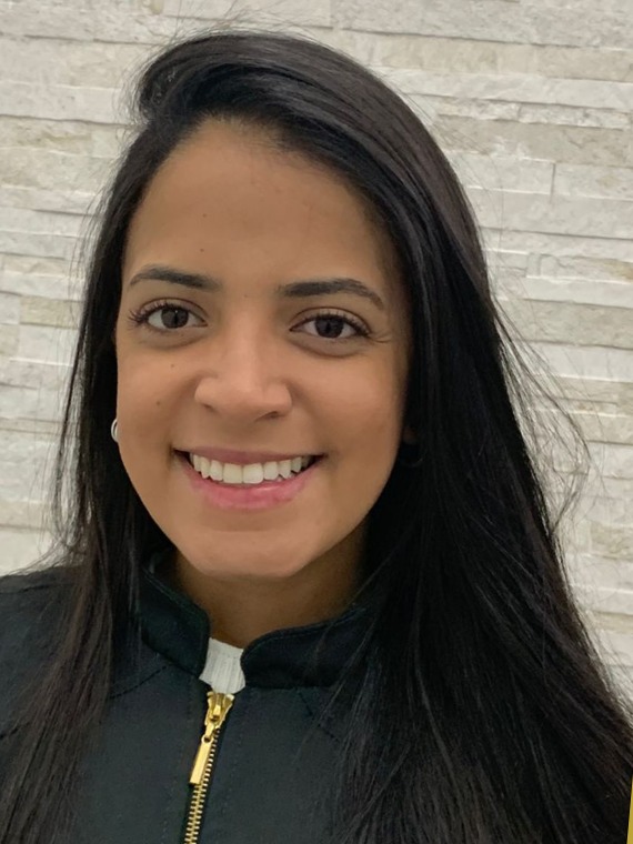 Dra. Andressa Lorena