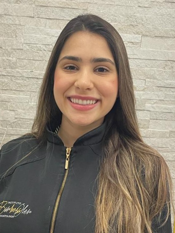 Dra. Isabella Razzano