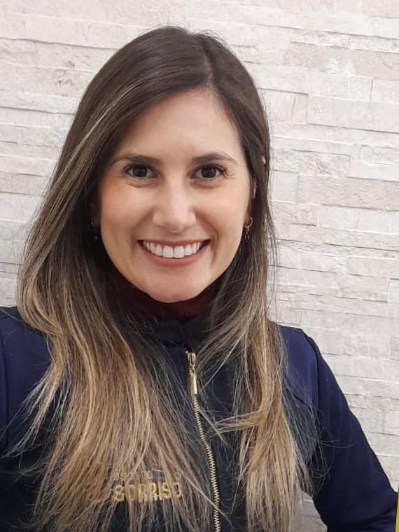 Dra. Lauren Aznar
